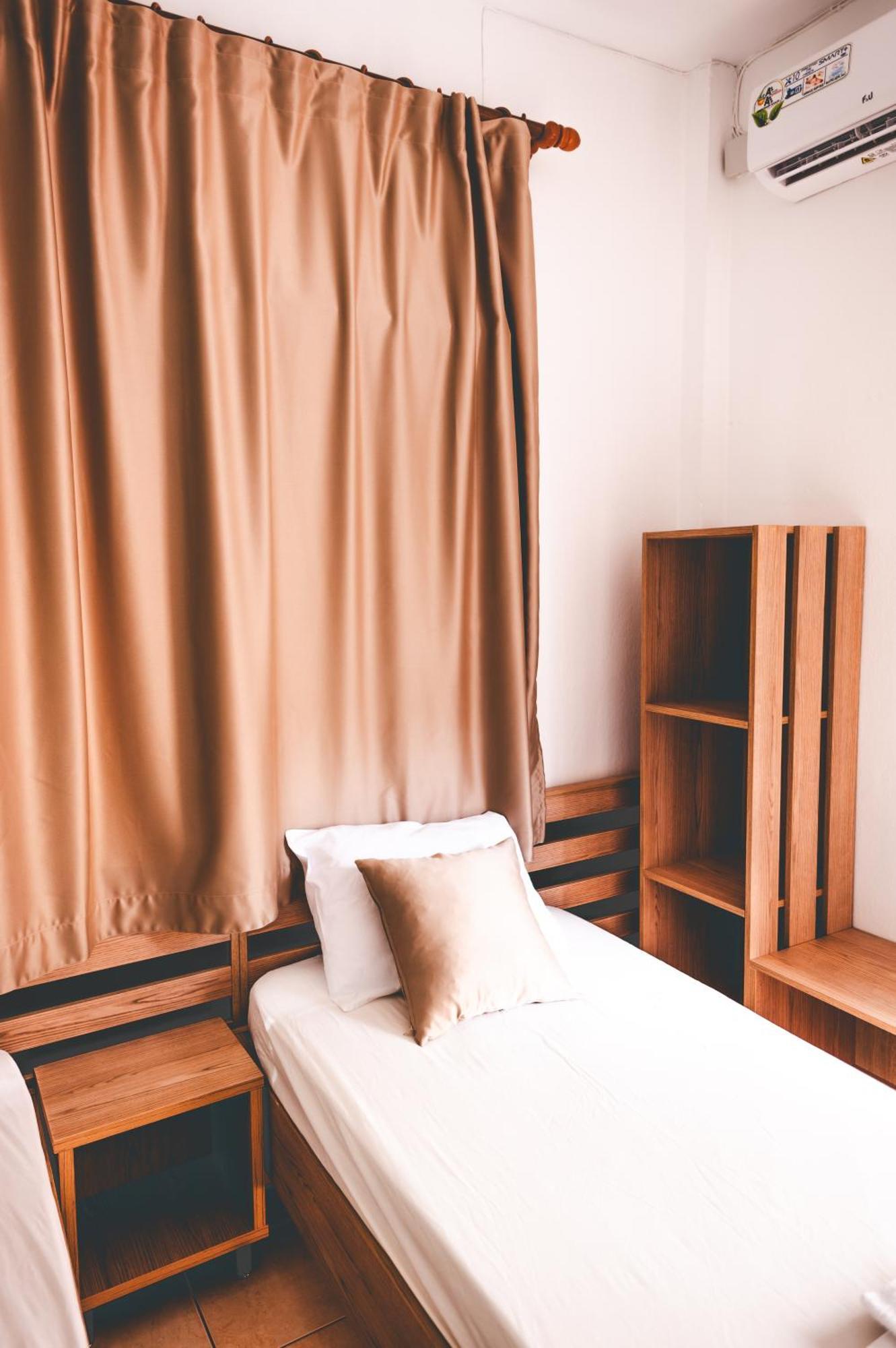 Μpasias Apartments Paralía Eksteriør bilde