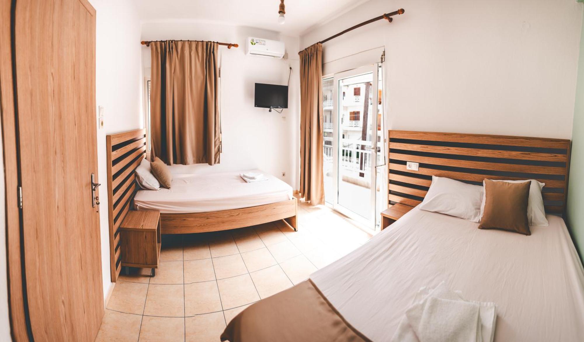 Μpasias Apartments Paralía Eksteriør bilde