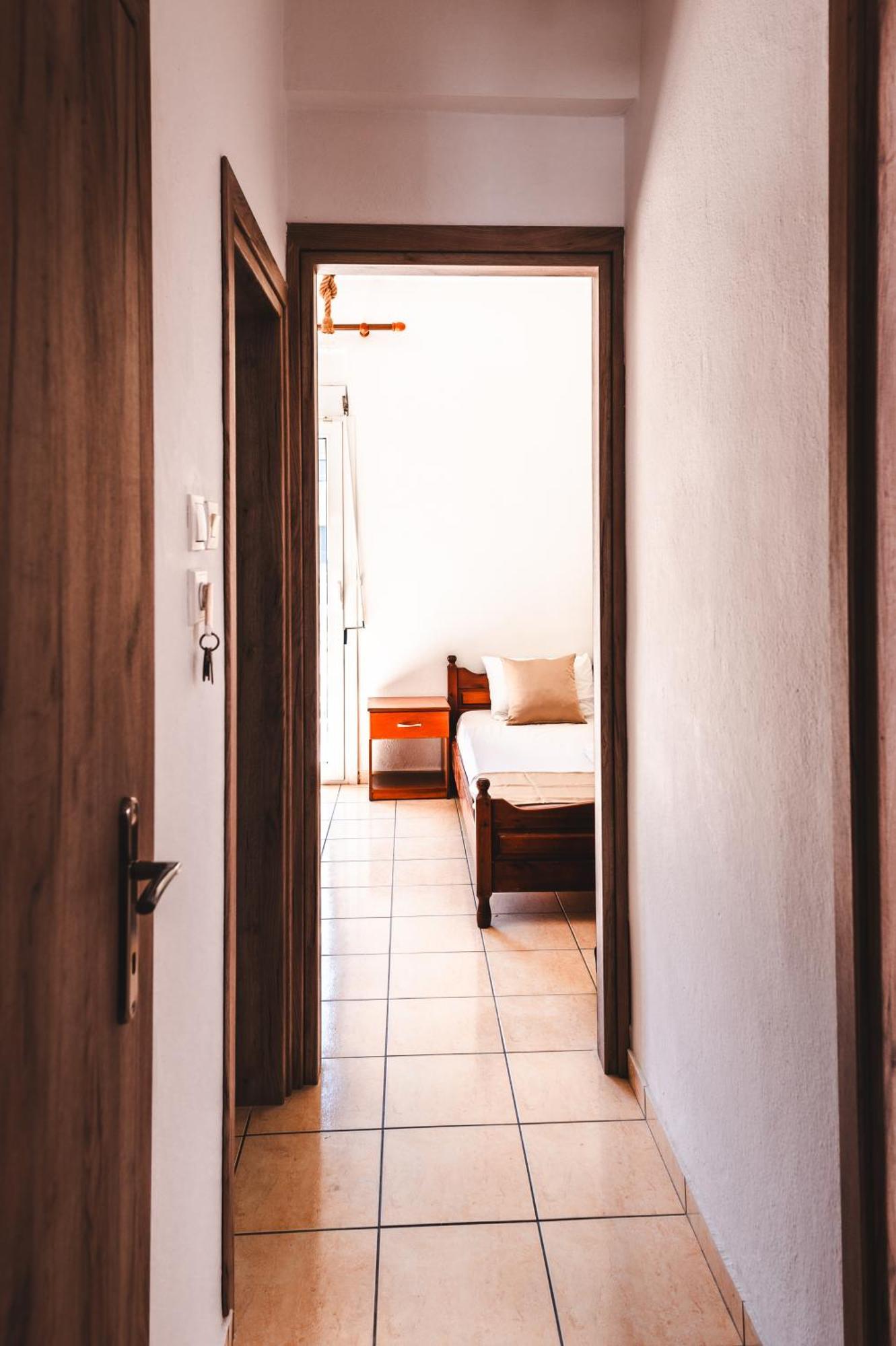 Μpasias Apartments Paralía Eksteriør bilde