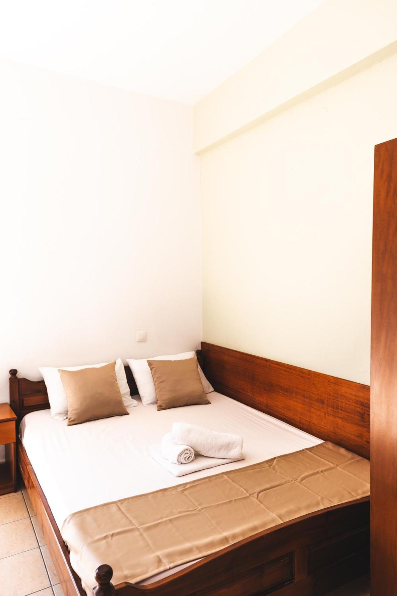 Μpasias Apartments Paralía Eksteriør bilde