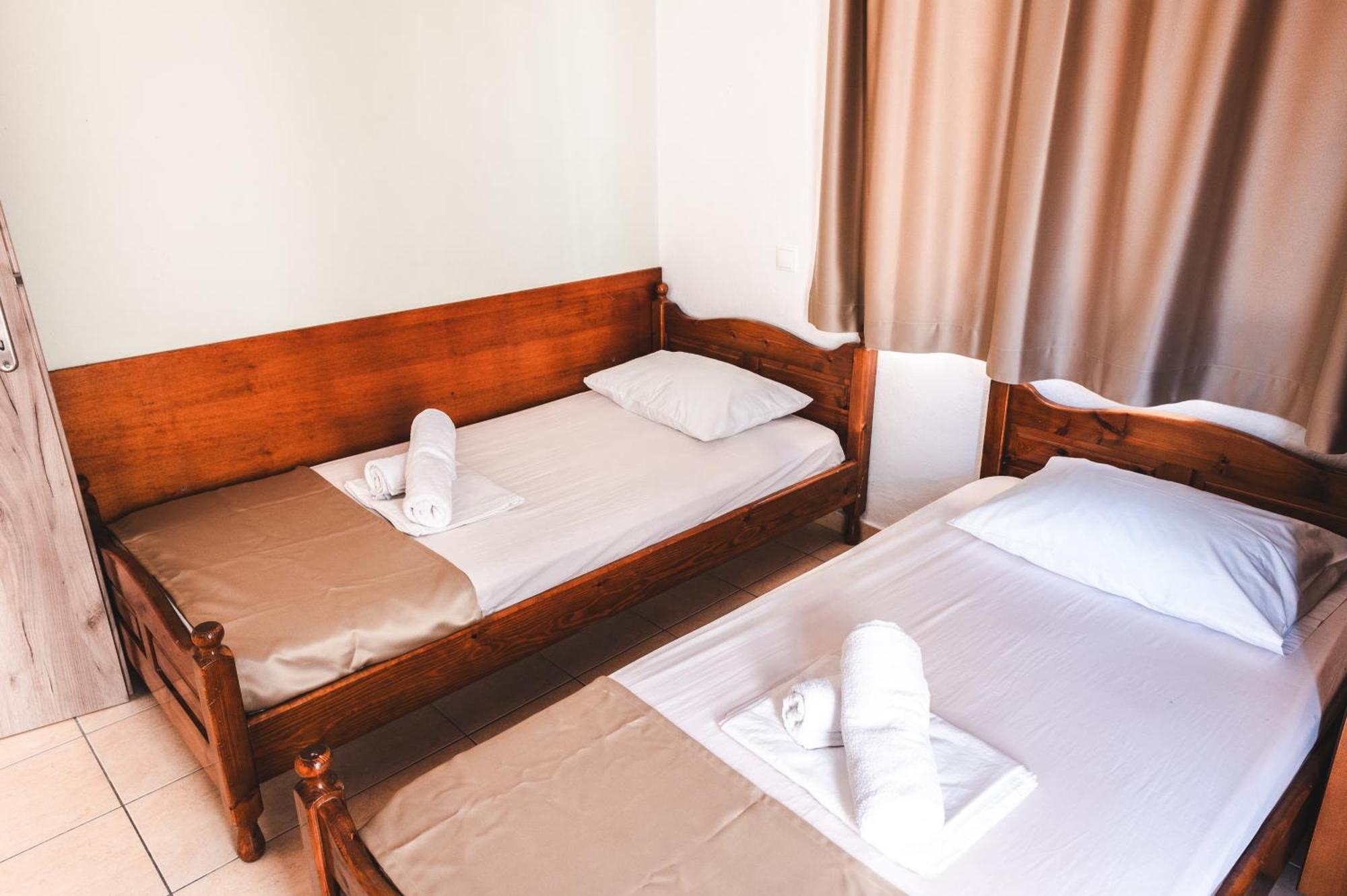 Μpasias Apartments Paralía Eksteriør bilde